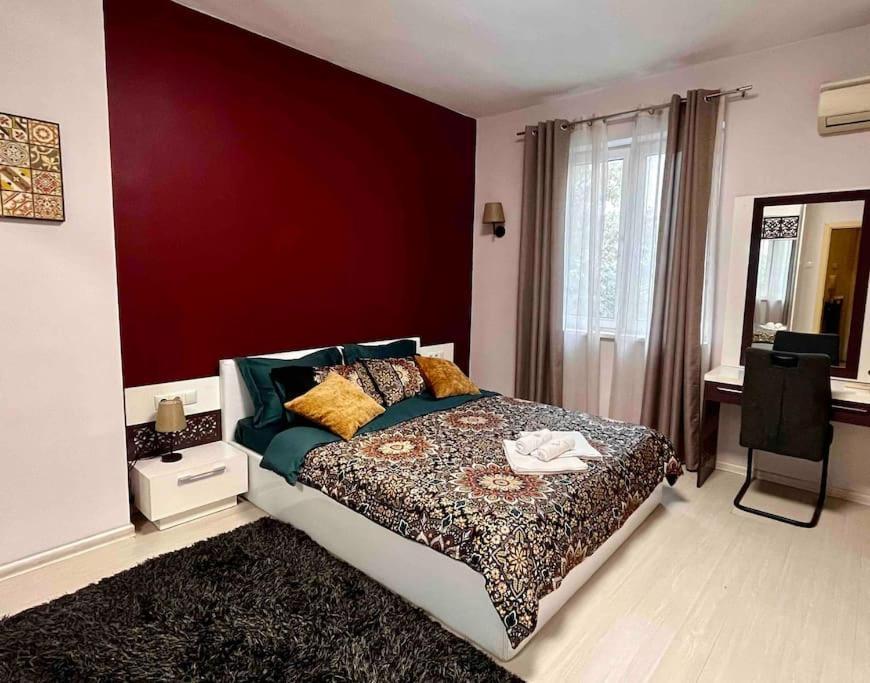 Cozy 2Br Oasis In Central Burgas Esterno foto